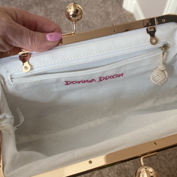 ❤️NWOT Donna Dixon Bag❤️ - Picture 3 of 7